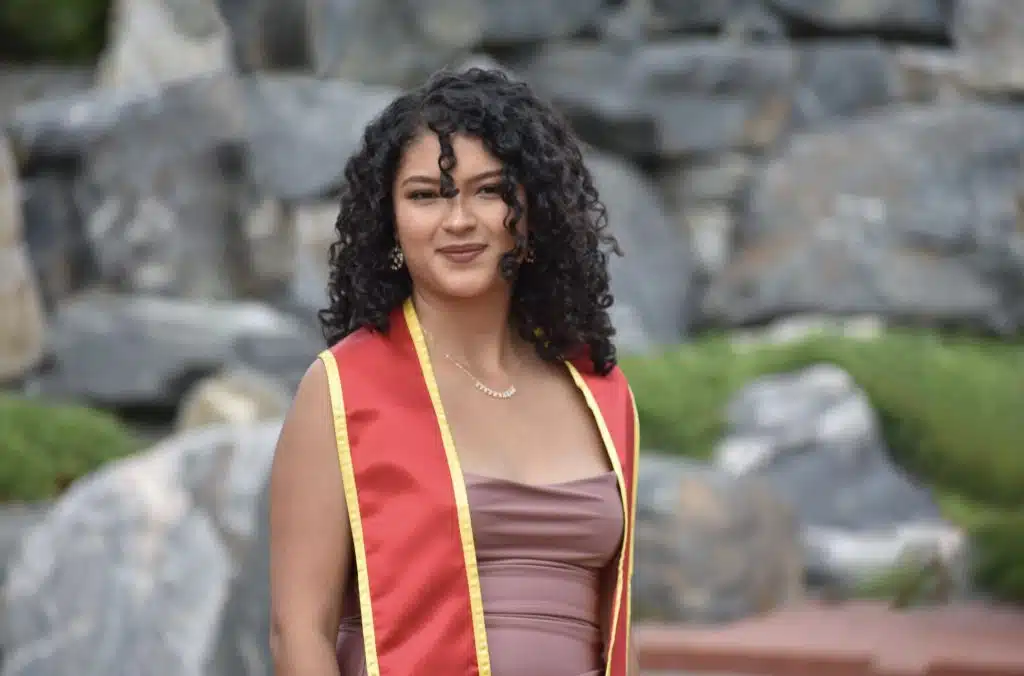 DSF Alum Elizabeth Gutierrez-Gutierrez